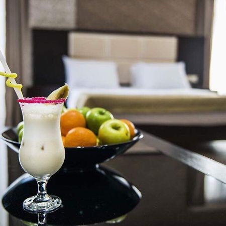 Akvilon Hotel バクー エクステリア 写真