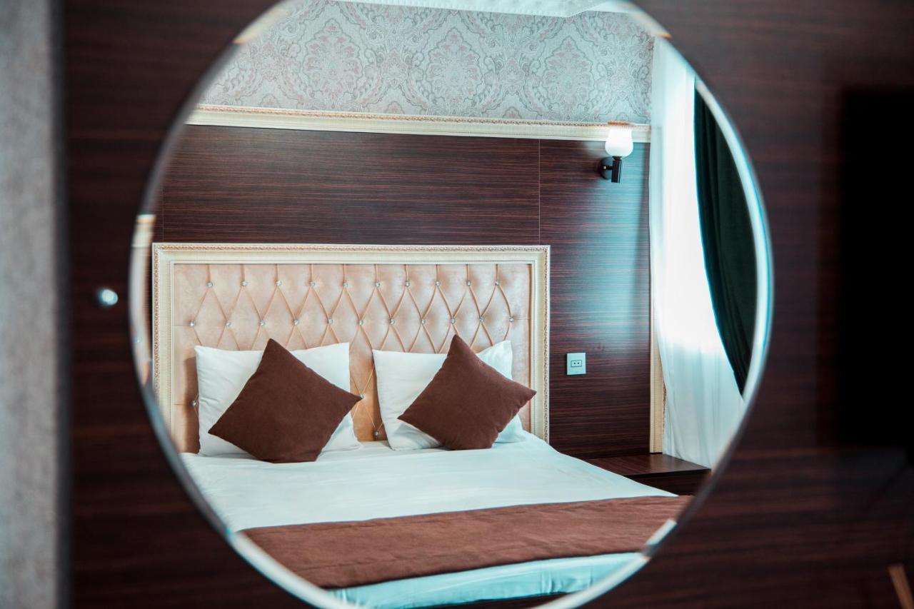 Akvilon Hotel バクー エクステリア 写真